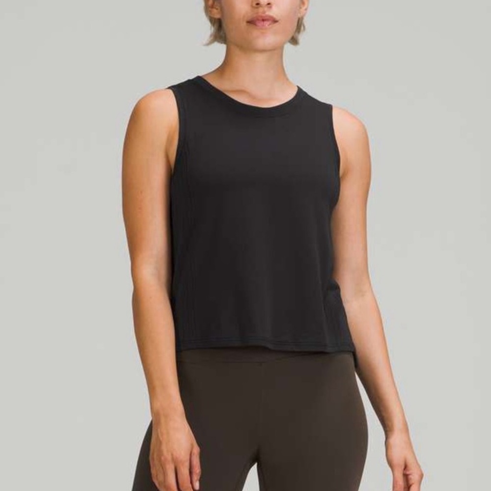 Women's Black Sleeveless Top